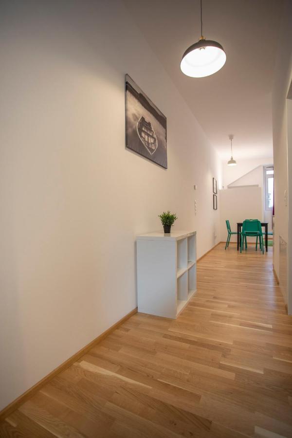 Innsbruck Urban Apartment I No Stairs I 24H Contactless Check-In Exterior photo